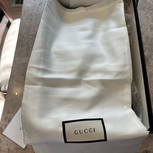 Gucci black color
